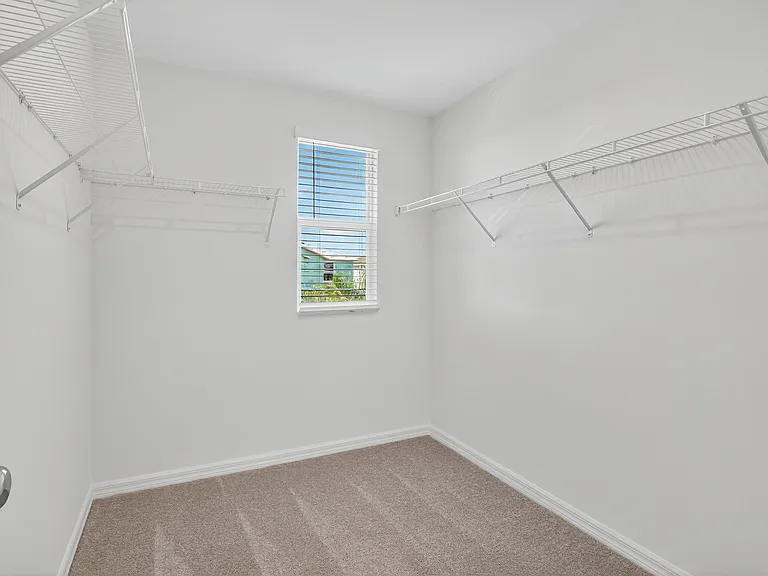 19525 Fairhill Ct — Photo 25