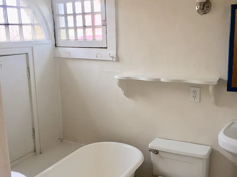 1200 N Pennsylvania St #14 — Photo 11