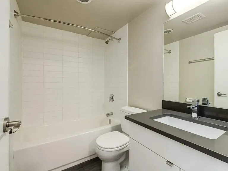 1015 Cameron Ave SW — Photo 43
