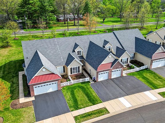 3rd image of 134 Devonshire Way