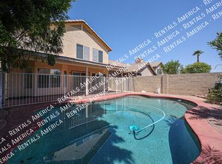 820 N Granada Dr, Chandler, AZ 85226