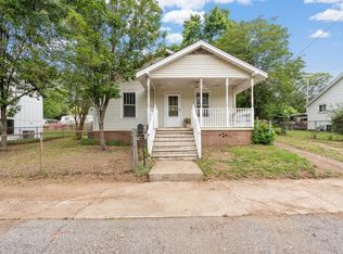 303 Front St, Easley, SC 29640
