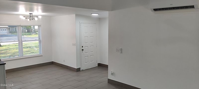 2nd image of 24 Arrow Wood Place