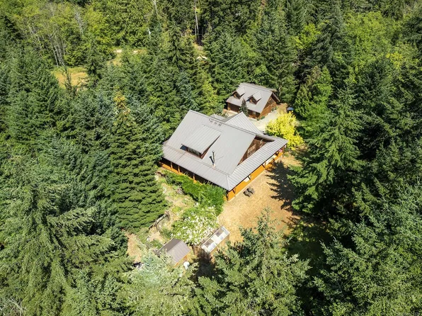 1645 Lea Smith Rd, Hornby Island, BC V0R 1Z0