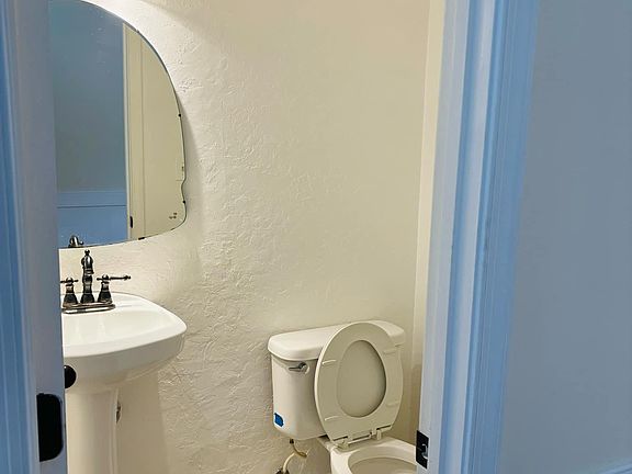 5th image of 326 San Roman Dr #1