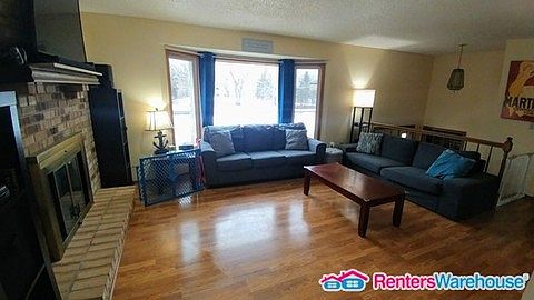 4th image of 4901 114th Ave NE