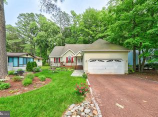 46 Fairway Ln, Ocean Pines, MD 21811