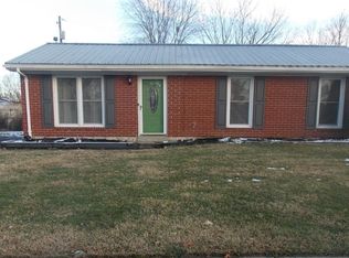 292 Paddock Dr, Versailles, KY 40383