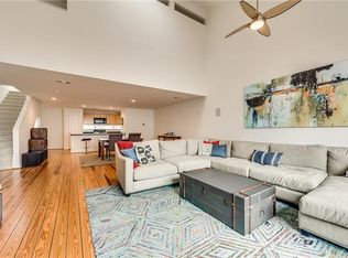 1517 Caddo St, Dallas, TX 75204