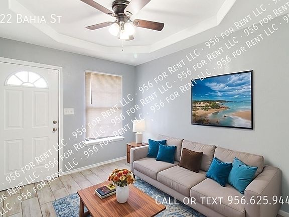 4th image of 422 Bahia St