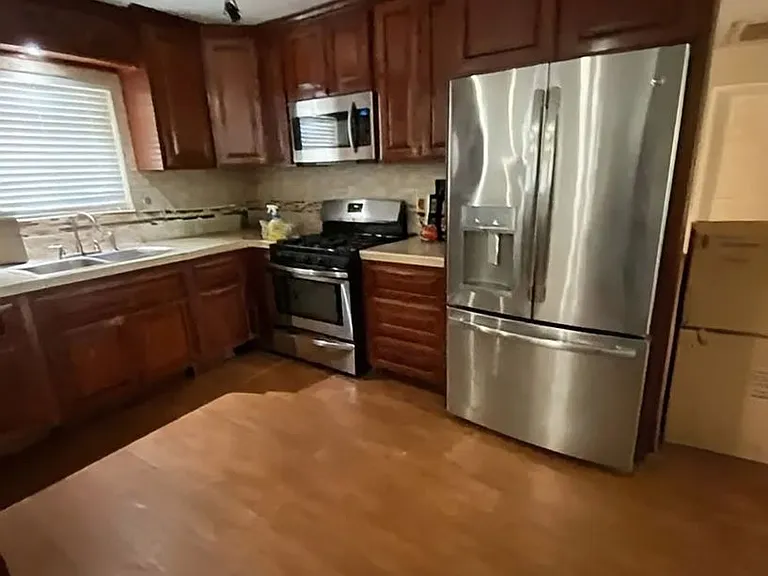 2813 Coventry Dr — Photo 14