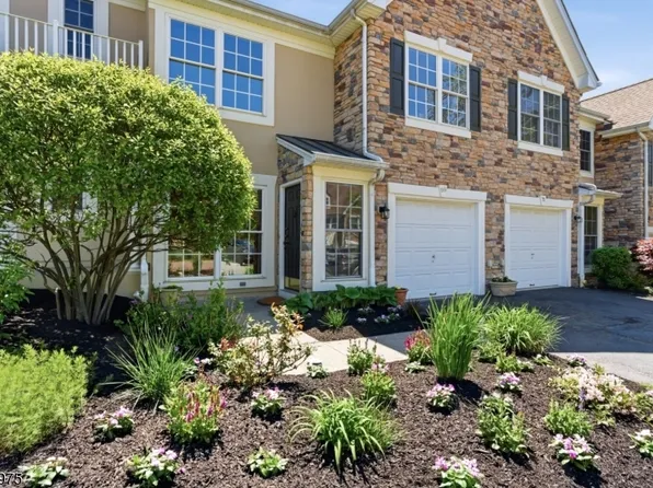 69 Magnolia Way, North Haledon Boro, NJ 07508