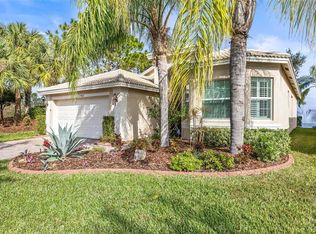 15902 Golden Lakes Dr, Wimauma, FL 33598