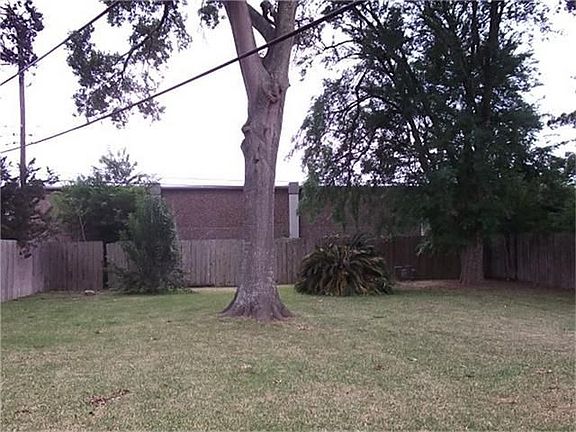 5th image of 5847 Greencraig Dr