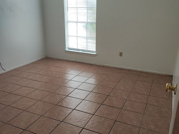 2222 Capitan Dr APT C