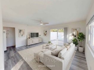 286 Costa Mesa St, Costa Mesa, CA 92627