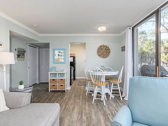 3rd image of 42 S Forest Beach Dr APT 3211