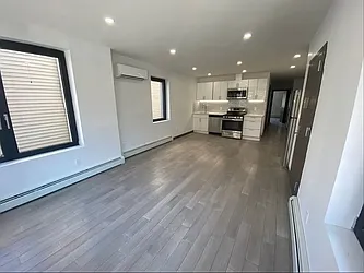 Rented by NY Space Finders Inc.