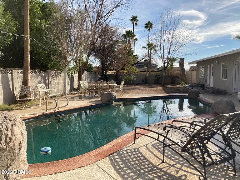 1832 E Alameda Dr — Photo 34