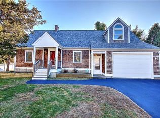 534 Curtis Corner Rd, South Kingstown, RI 02879
