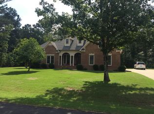 115 Westminster Dr, Rainbow City, AL 35906
