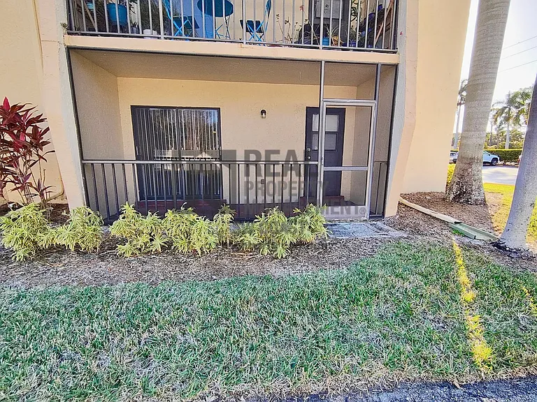 12471 McGregor Blvd #10-1 — Photo 19