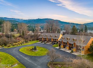 3 Elsie Peak Ct #3, Pinehurst, ID 83850