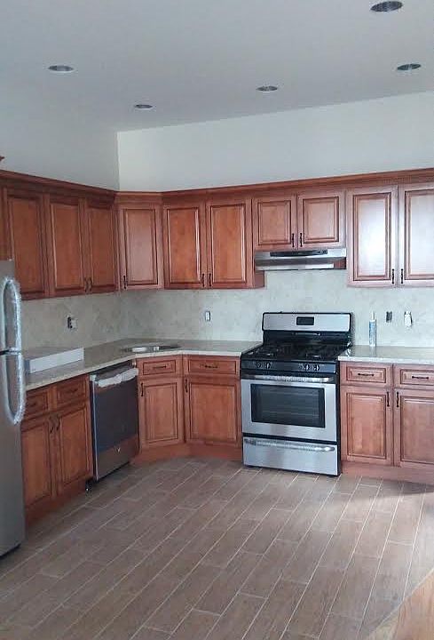 1st image of 6001 Putnam Avenue # Fl 2