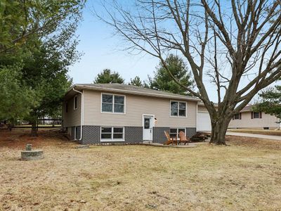 1686 Sand Hill Road, Oregon, WI, 53575