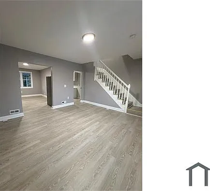 3 bed, $2,300 — Photo 2