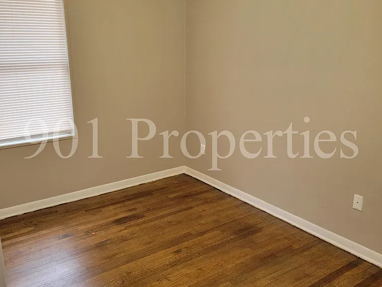 1730 Capri Rd — Photo 8