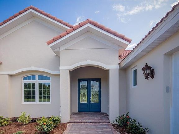 3rd image of 17633 Live Oak Dr