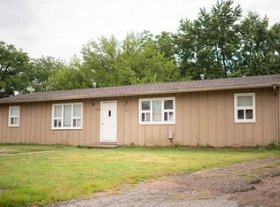 1211 Beverly St #2, Emporia, KS 66801