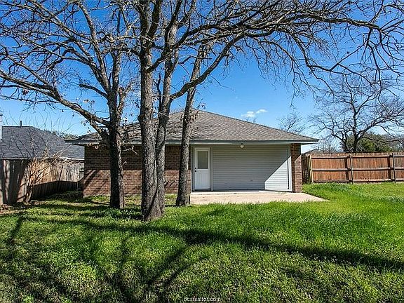 5th image of 3970 Windfree Dr