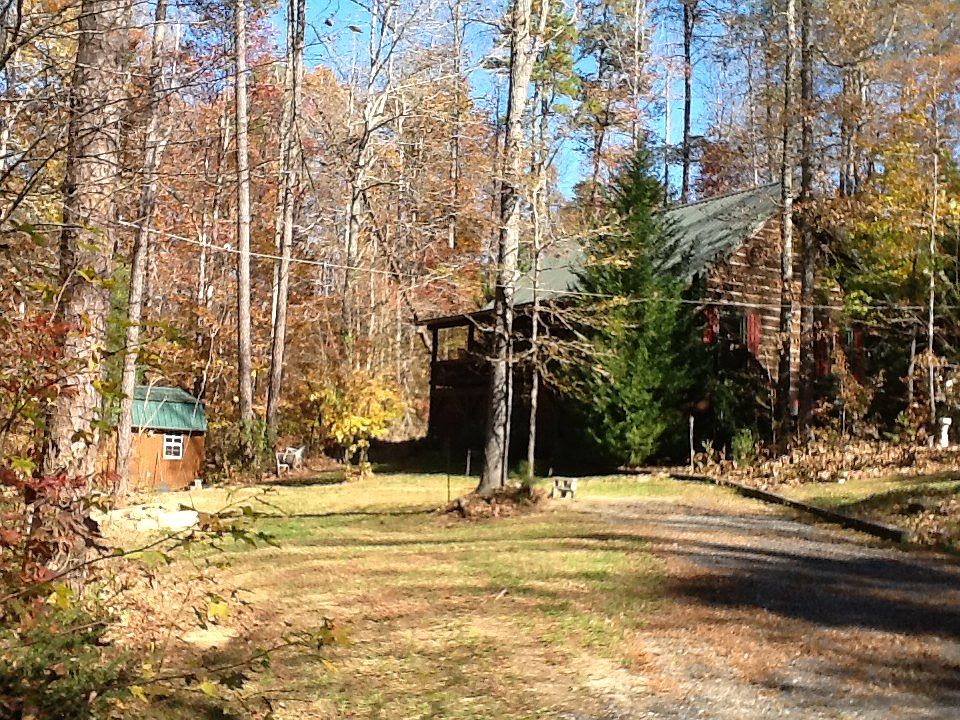 1st image of 3040 Dresden Dr