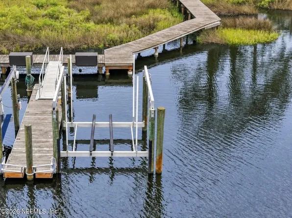 3359 LIGHTHOUSE POINT Lane, Jacksonville, FL 32250