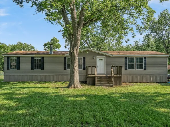 112 Pecan Grove Ln, Bossier City, LA 71112