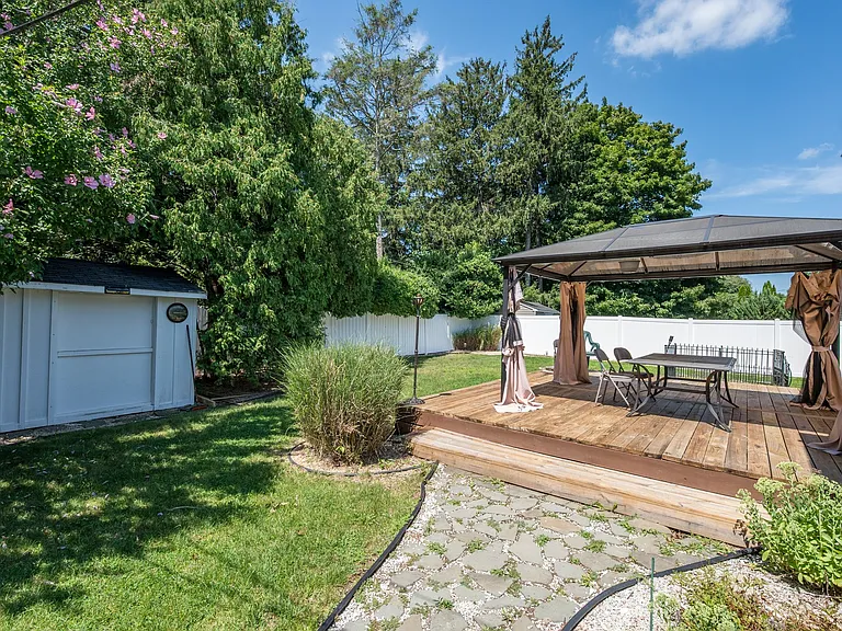 264 Manetto Hill Rd — Photo 18