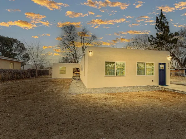 1412 Atrisco Dr SW, Albuquerque, NM 87105