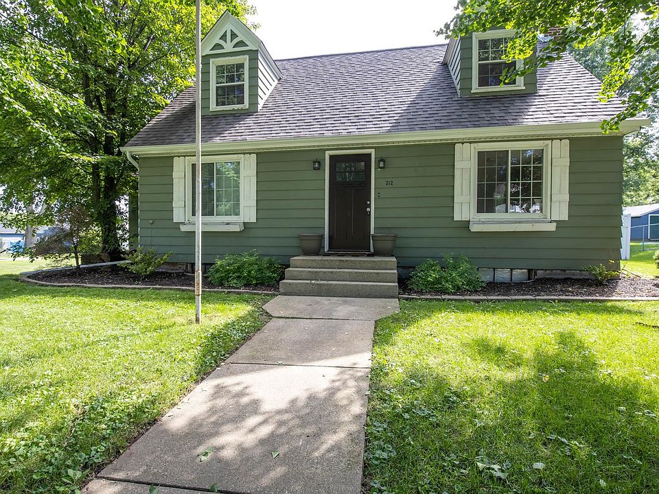 212 S Pecatonica St, Winnebago, IL 61088 Zillow