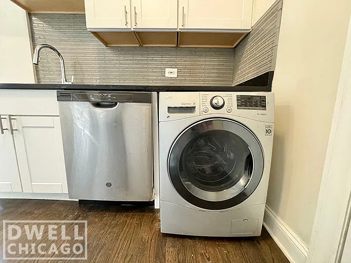 3823 N Greenview Ave #1 — Photo 6