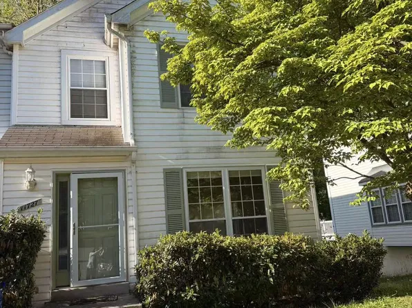 11727 S Stonegate Ln, Columbia, MD 21044