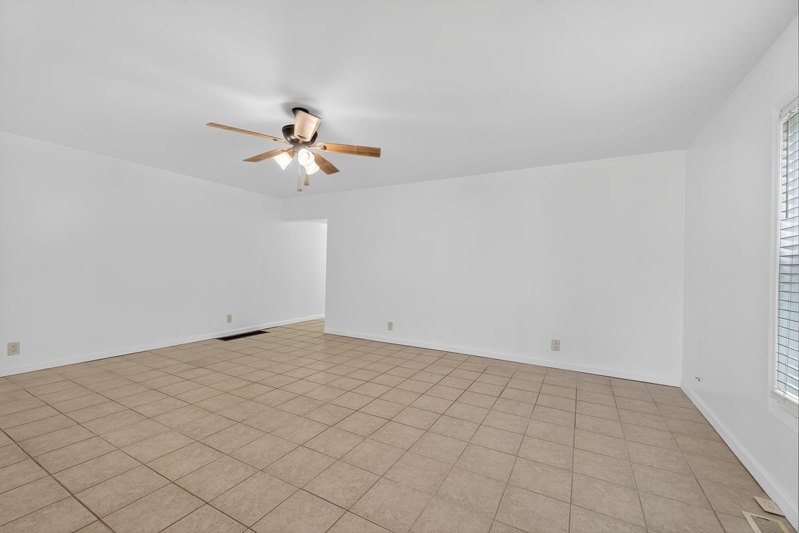 next background image