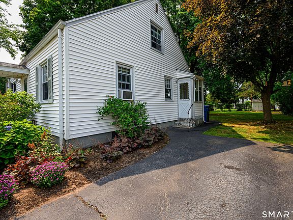2nd image of 50 Albert Road