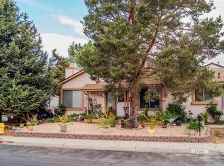 1704 Berkshire Dr, Sparks, NV
