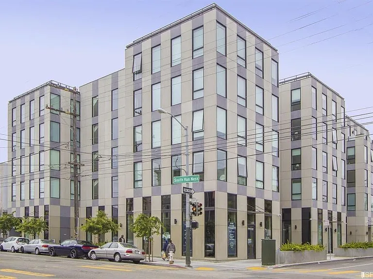 1515 15th St #3O — Photo 2