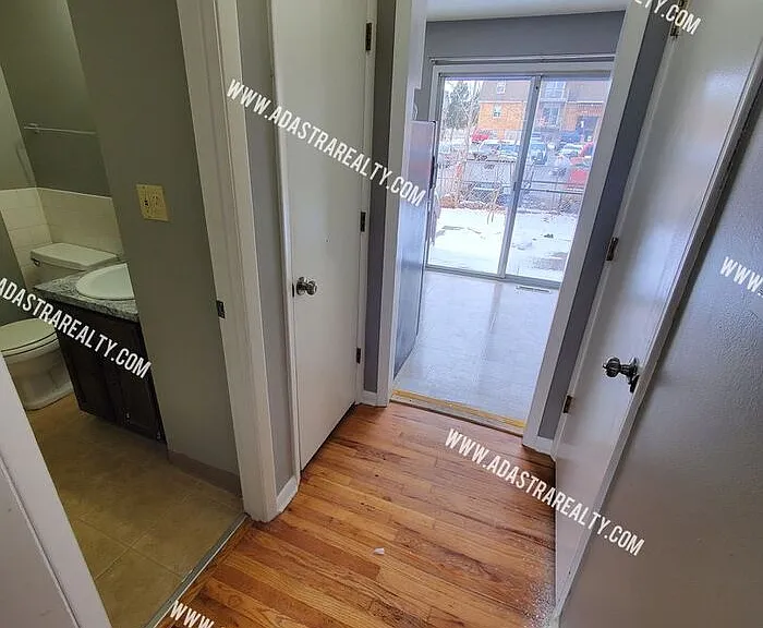 1716 E Cedar St #3 — Photo 5