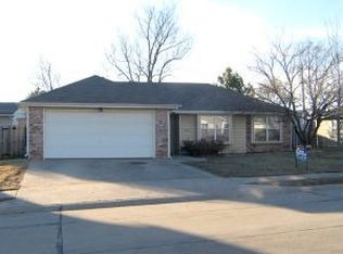 3712 Churchill Dr, Columbia, MO 65201