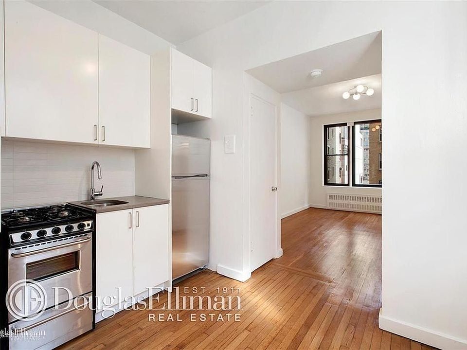 1st image of 308 W 82nd St #4