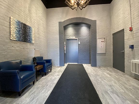 2nd image of 350 Plum Creek Dr #2051